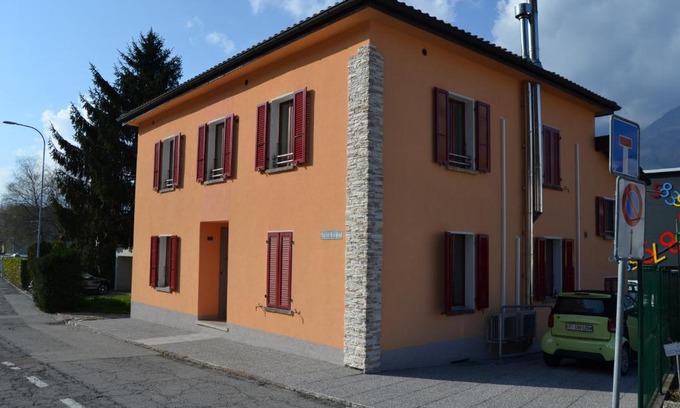 Cadenazzo House | Casa Yoghi