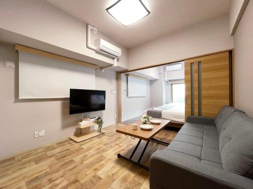 Hiroshima City Centre Apartment | Casaen - 1BR Apartment with beautiful City View Near Shopping District For 6Ppl