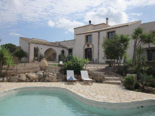 Marsala Bed & Breakfast | Casale Alma