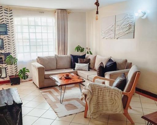 Mbotela Apartment | CasaMia- A Chic 2 Bedroom apartment in South B