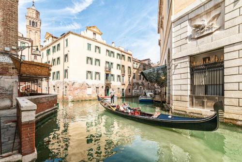 San Marco Apartment | Casanova Fenice - Canal View