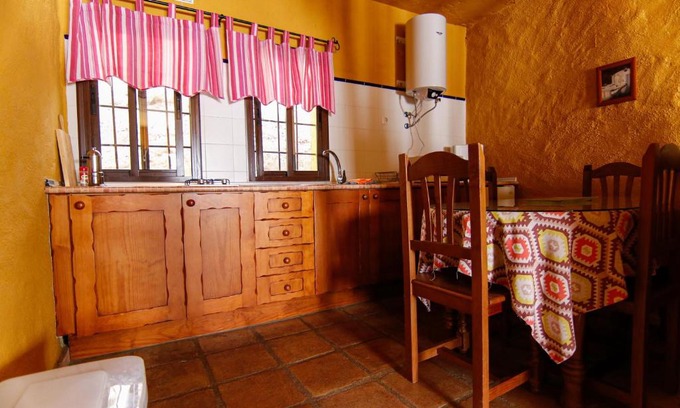 Pujerra Villa | Casas Rurales El Viejo Castaño 4