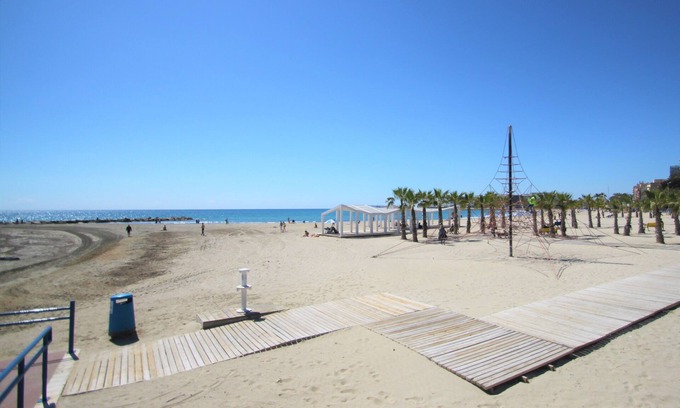 Vista Hermosa Apartment | CasaTuris in Playa Postiguet