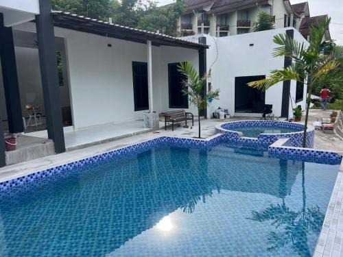 Kampung Kijing House | CasaView Island Marang