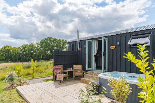 Abbess Roding House | Cascade by Bloom Stays
