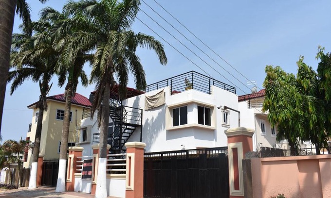 Accra Hotel | Cascade Hotel