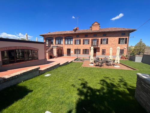 Montegrosso dʼAsti Bed & Breakfast | Cascina La Badia