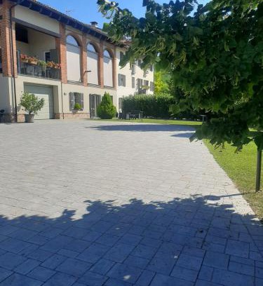 San Damiano dʼAsti Apartment | Cascina San Giulio