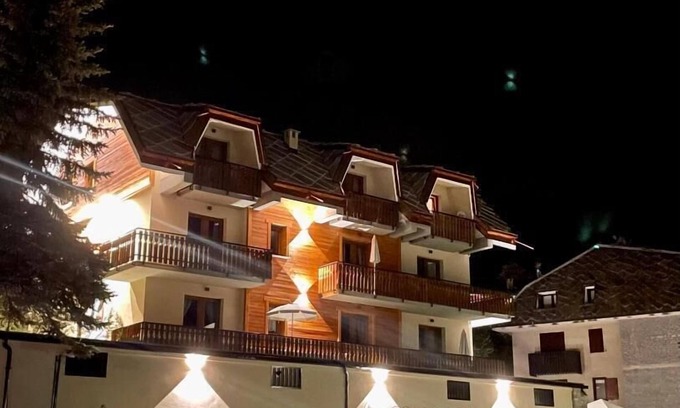 Sauze d'Oulx House | Case Vacanza Perron