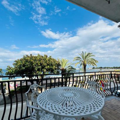 Giardini Naxos House | Case Vacanze di Isabella Stoia