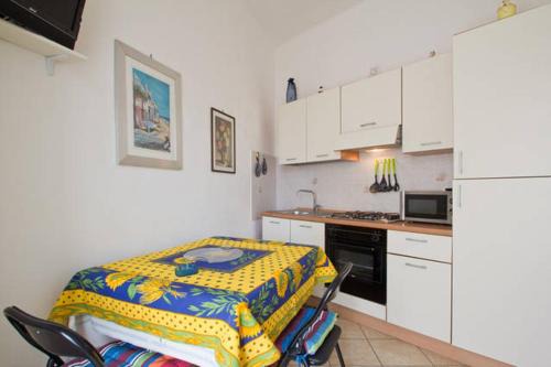 Imperia Apartment | Case vacanze Mirko IMPERIA BORGO MARINA