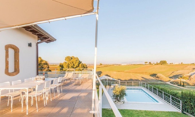 Porto Palo Villa | CASELLO 12, Holiday House in Sicily, swimming pool, sea and relaxation!