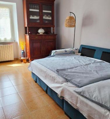 Camerana House | Casetta delle rose
