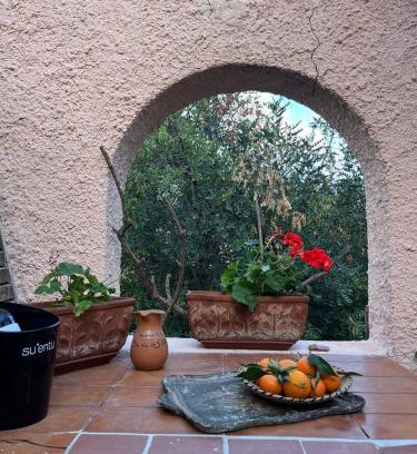 Villaggio delle Mimose Apartment | Casetta in campagna da Marilou