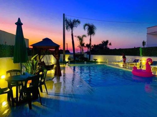 Marsala Apartment | Casetta piscina