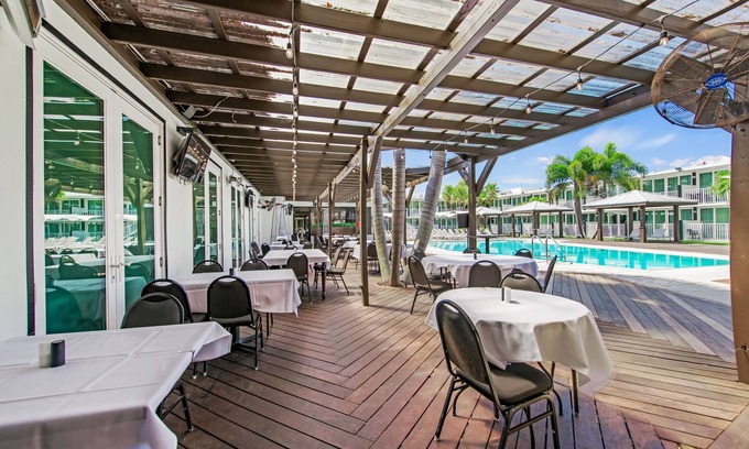 Osprey Hotel | Casey Key Resorts - Mainland