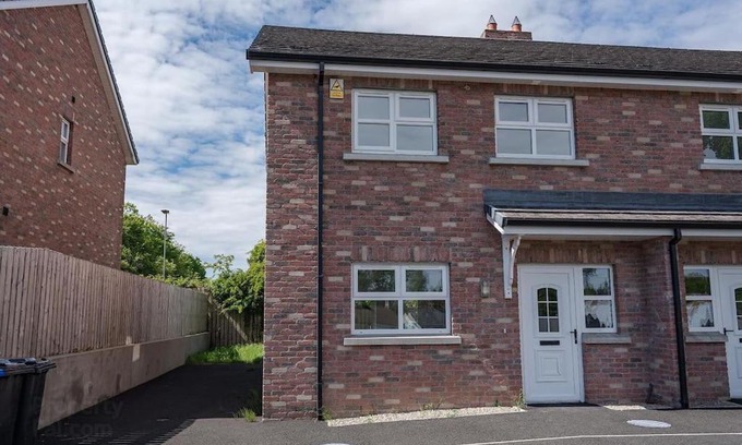 Ballycastle House | Cashel on the Coast, 3 bedroom holiday home, Ballycastle