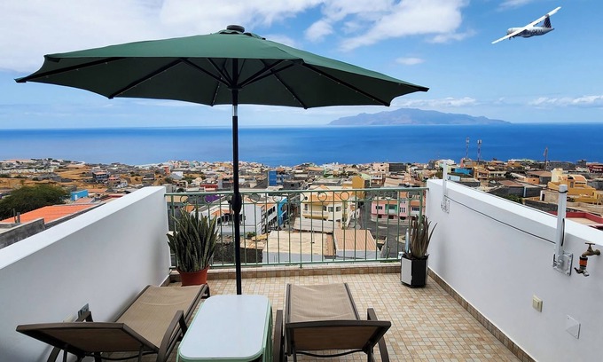 Sao Filipe House | Casinha Nova - Comfort & Class in Fogo