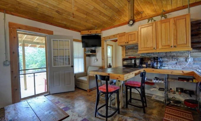 Ingram House | Casita Blu Cinco with Private Guadalupe Riverfront Access