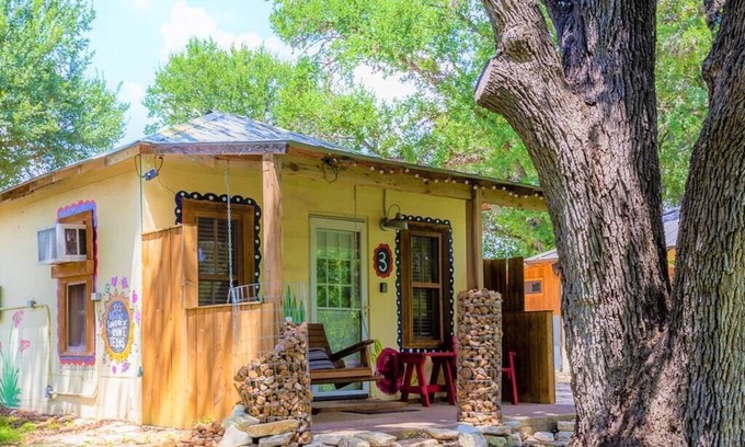 Ingram House | Casita Blu Tres with Guadalupe River Access
