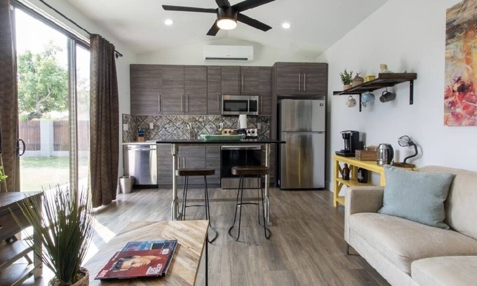 Coronado House | Casita coronado in historic downtown Phoenix