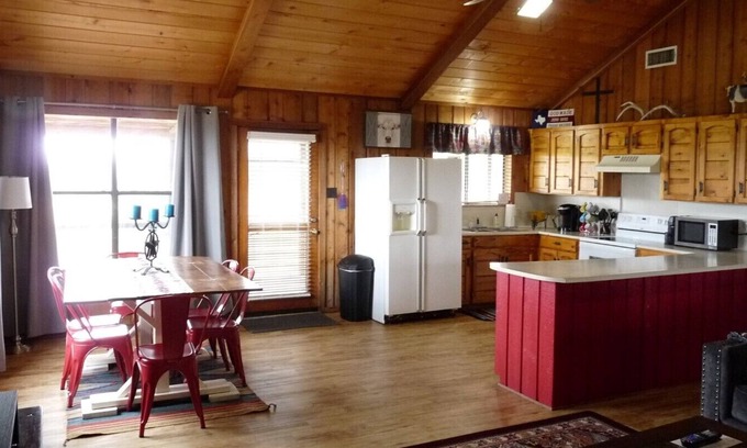 Alpine Cabin | Casita de la Vista in the High Country Desert