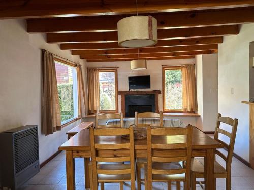 Lanin National Park Ski Chalet | Casita Roca - Pleno Centro