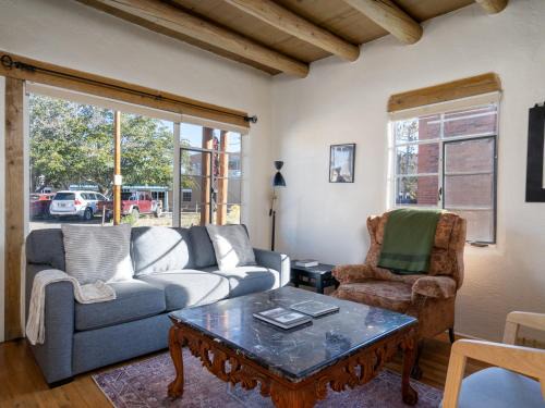 Downtown Santa Fe House | Casita Stieglitz