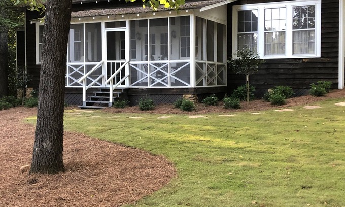 Hamilton Cabin | Cason’s Cabin-Callaway Gardens Area -Historic Property-Lake-Pool-Trails