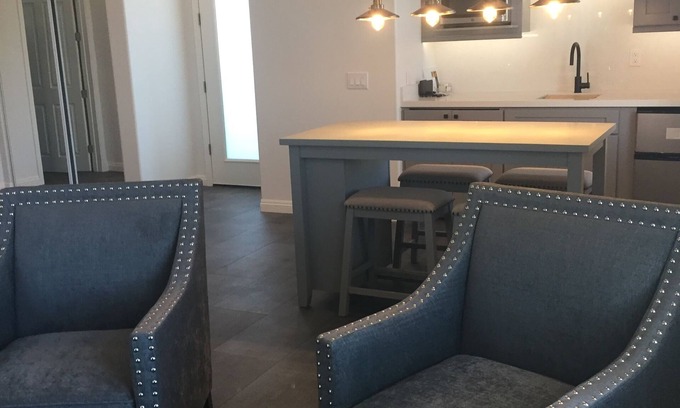 La Quinta Apartment | Cassius model house and casita for rent in December 2025