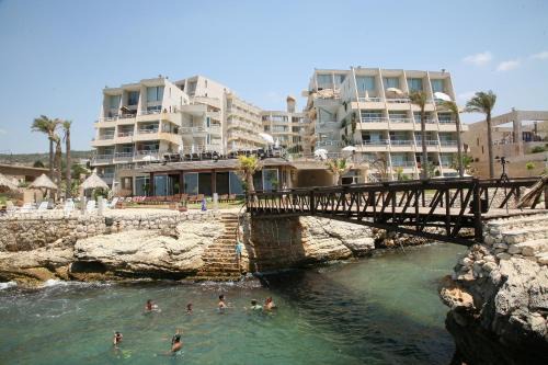 Mounsef Hotel | Castel Mare Beach Hotel & Resort