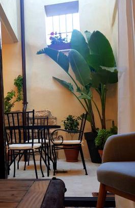 San Juan House | Castillo 13