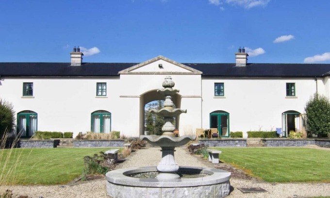Enniskillen House | Castle Hume No 19 · Escape Ordinary at Castle Hume No.19