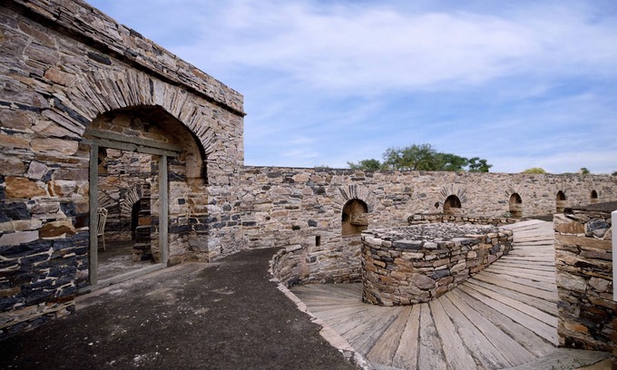 Kanota Hotel | Castle Kanota