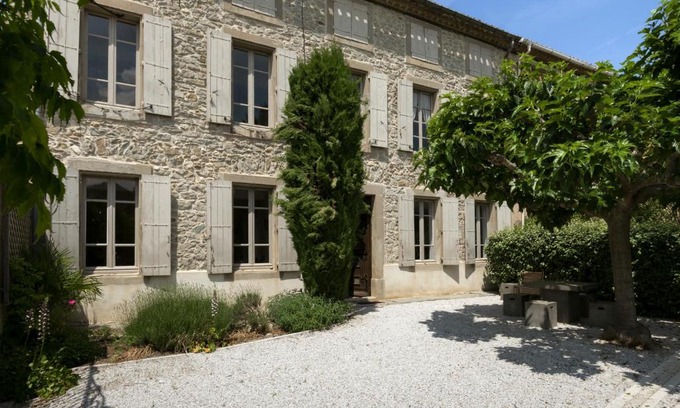 Blomac House | Catharissima, maison de charme avec piscine privee