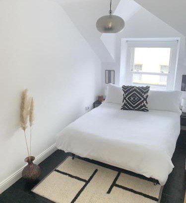 Ballycastle House | Causeway Coast Townhouse