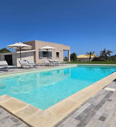 Brucoli Villa | Cava Del Mar