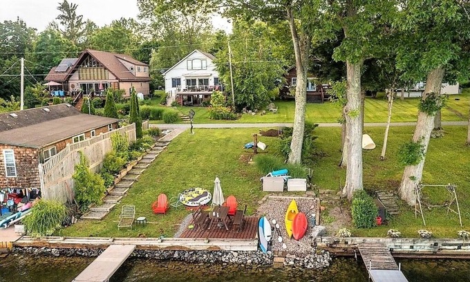 Cazenovia House | Cazenovia Lake Waterfront Home with Boat Dock and Power Boat Option