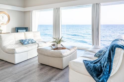 Carlsbad Village House | CB-2445A - Carlsbad Casa De Los Sueños | Unit A
