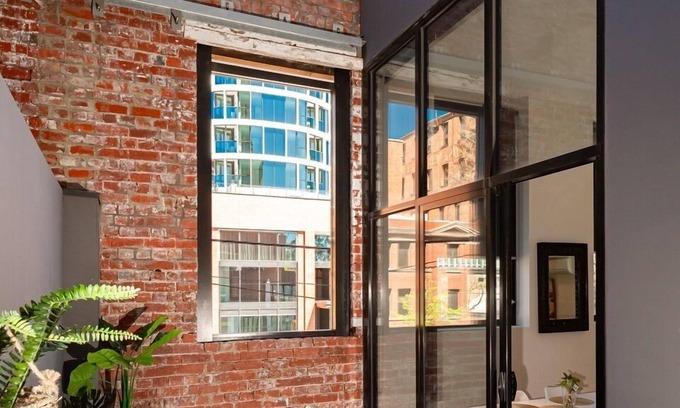 Melbourne Central Business District Apartment | CBD 2BR Loft Walk to Marvel & Sth Cross