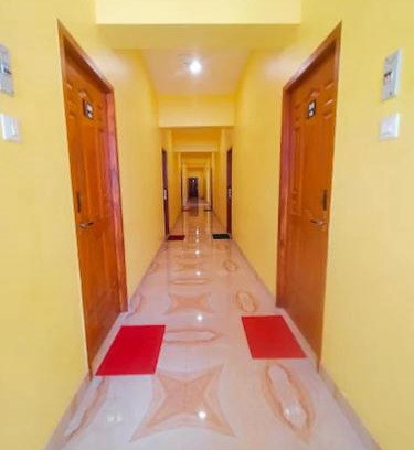 Guindy Hotel | CBL104 Inn By Blessings Hospitality