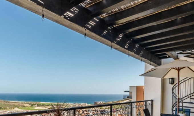 Los Cabos Condo | CCV Quivira-2Bedroom Penthouse w/Rooftop Patio, Ocean Views, Golf