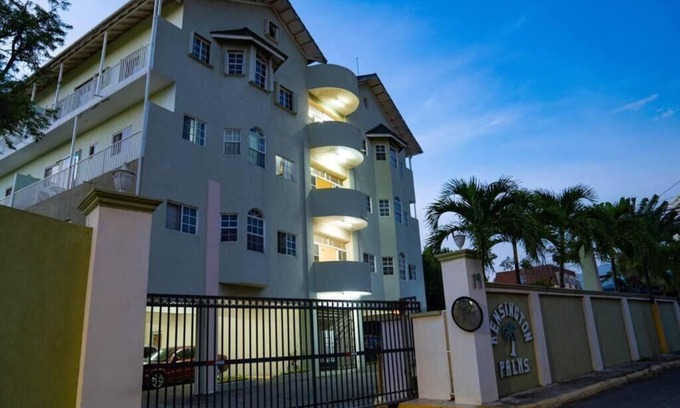 Eden Gardens Apartment | CD's KPalms