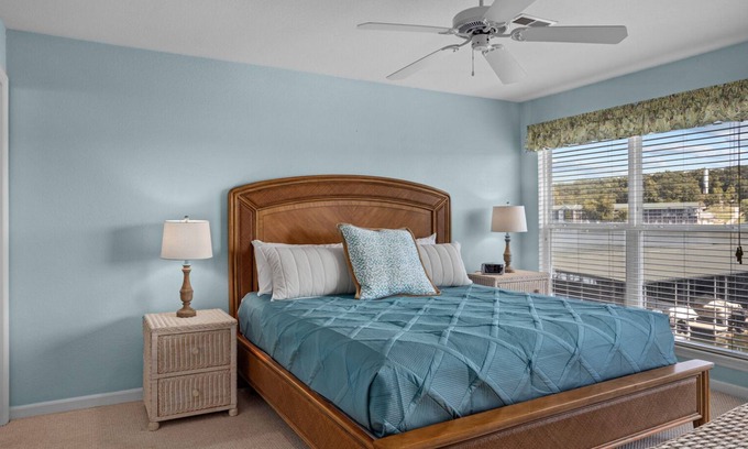 Camdenton Condo | Cedar Glen 133-2C - Walk-in Unit with Great View on the Quiet Side!