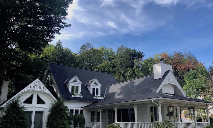 Wequetonsing Cottage | Cedar Lane Cottage - Wequetonsing, Waterview