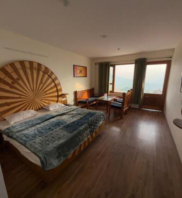 Manali House | Cedar Valley Retreat