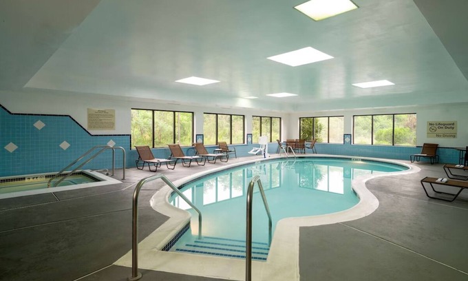 Danville House | Celebrate Indoor Pool Lodging Near Soccer Park Pets Welcome Parking