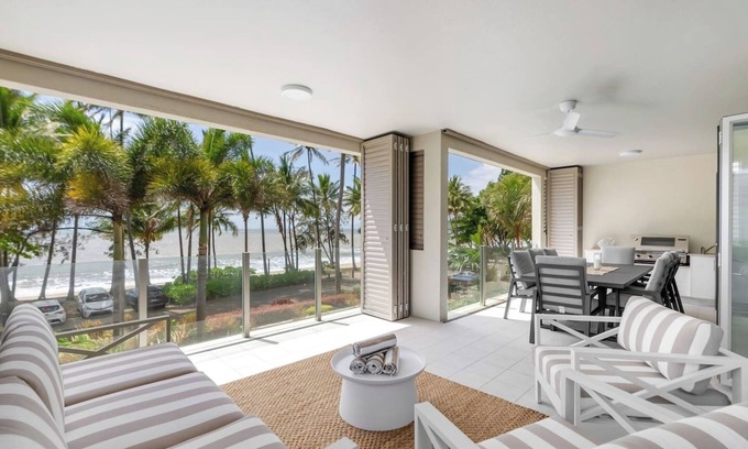 Palm Cove Apartment | Celeste at Island Views Resort Living by the Sea