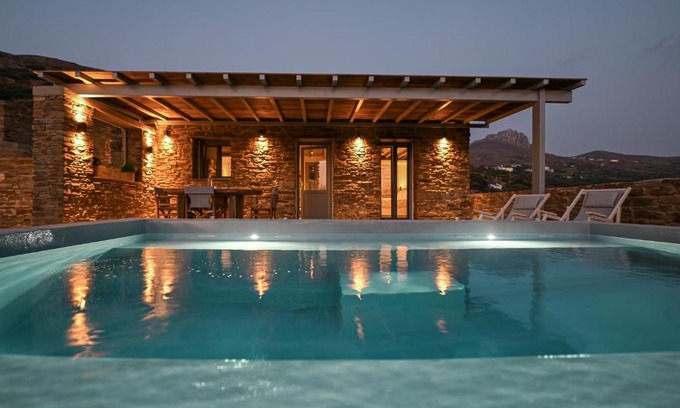 Exomvourgo Villa | Celini villa Tinos