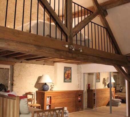 Vezelay Apartment | Cellier de l'abbaye- gîte Tête à Tête